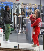 Access_Kardashian_011.jpg