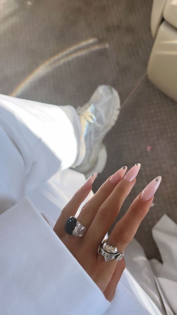 Access_Kardashian_005~0.jpg