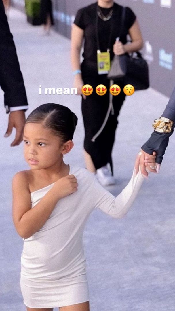 Access_Kardashian_013.jpg