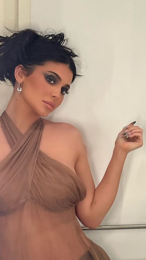 Access_Kardashian_090.jpg