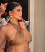 Access_Kardashian_123.jpg