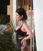 Access_Kardashian_03.jpg