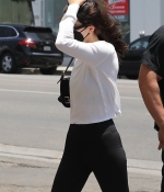 Access_Kardashian_015.jpg