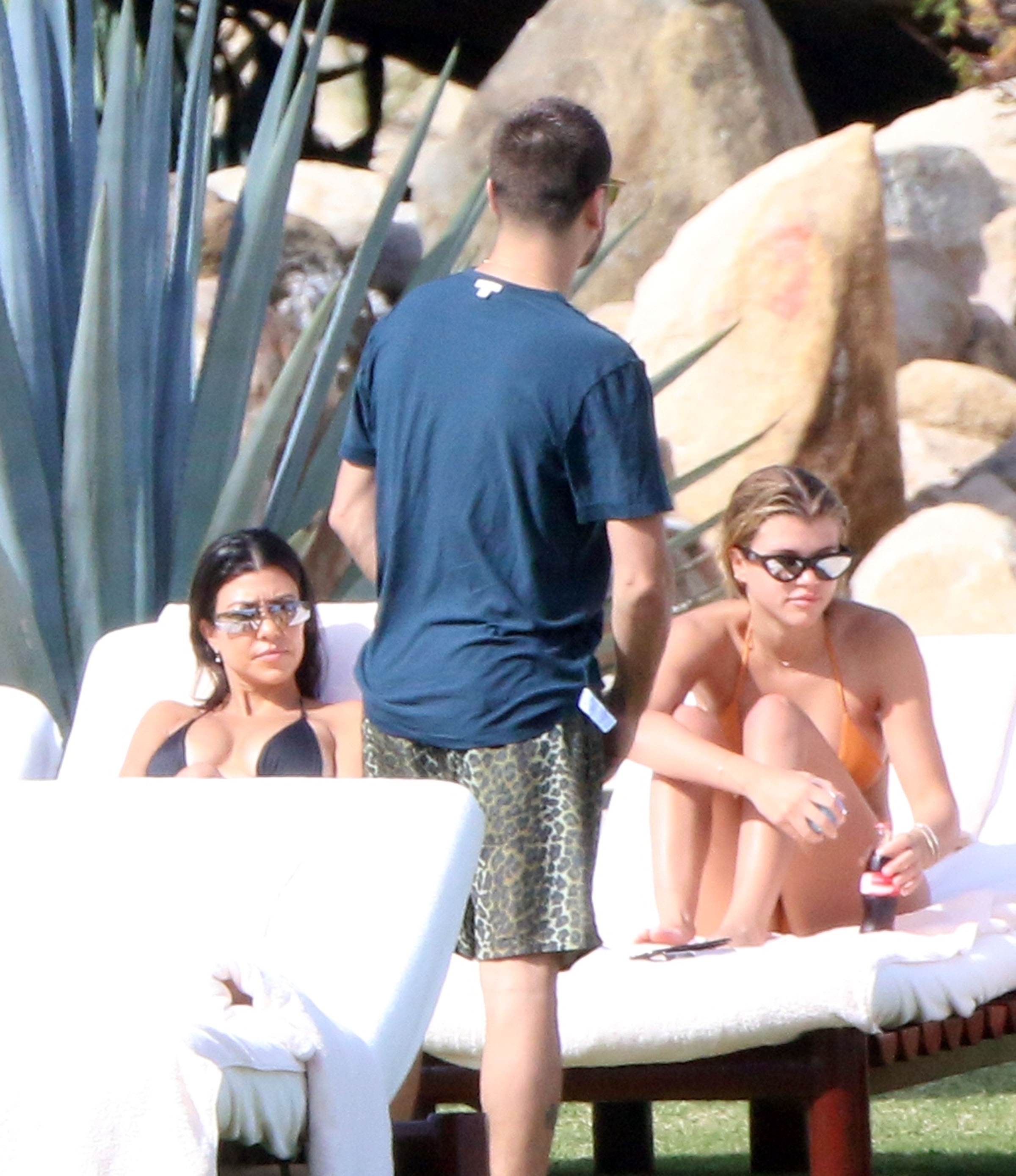 Access_Kardashian_05.jpg