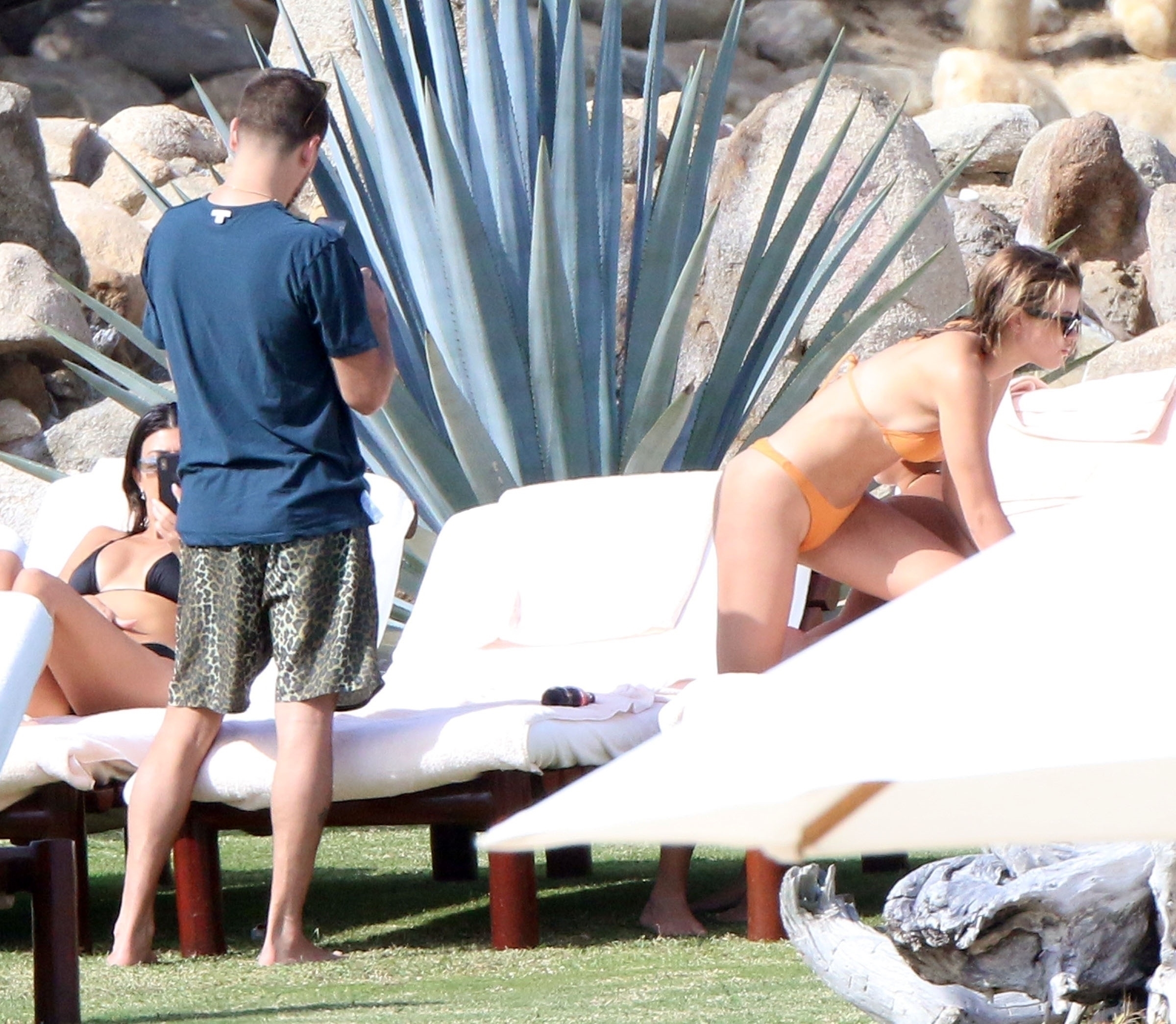 Access_Kardashian_08.jpg