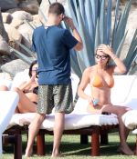 Access_Kardashian_02.jpg