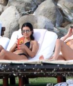 Access_Kardashian_020.jpg