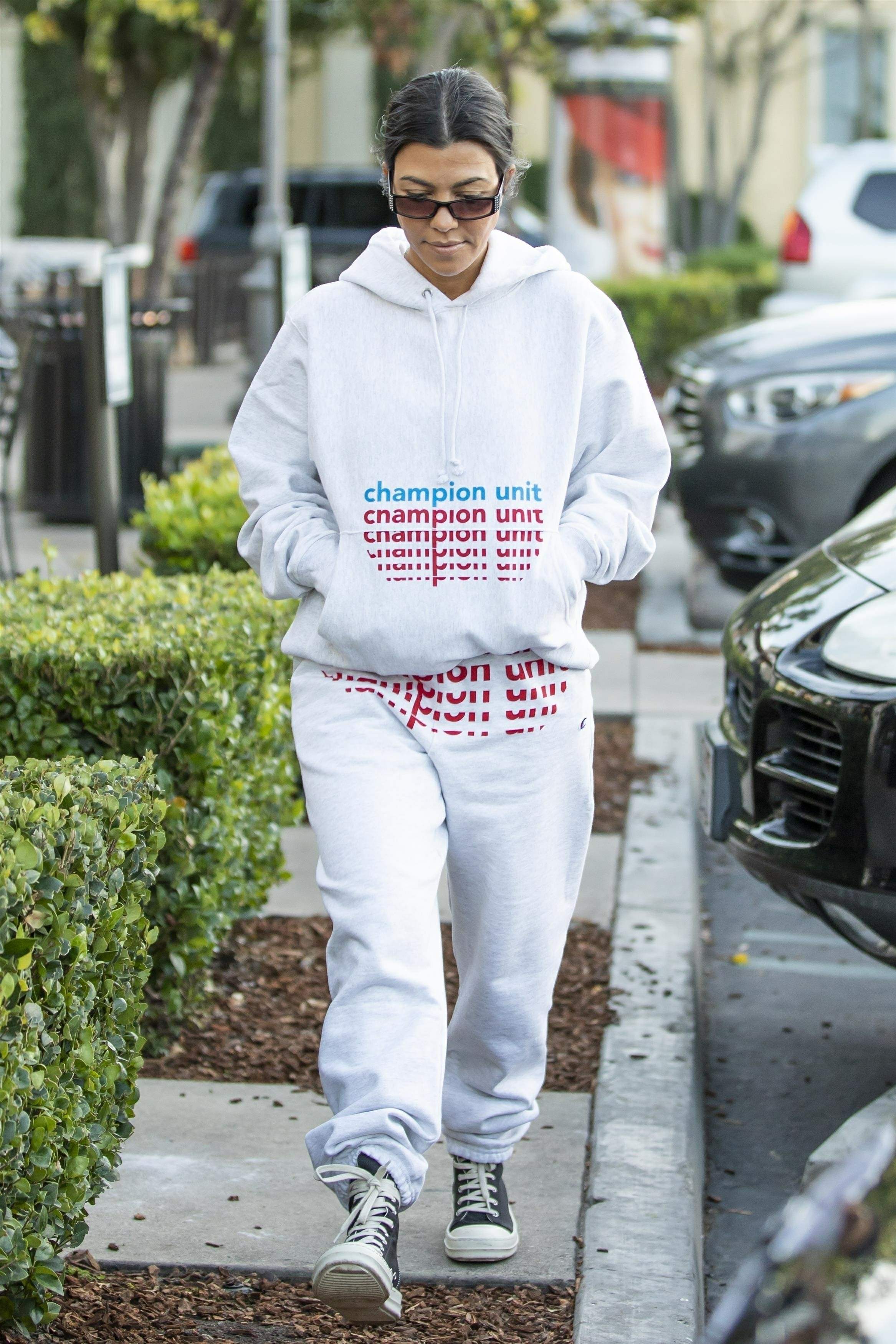 Access_Kardashian_04.jpg