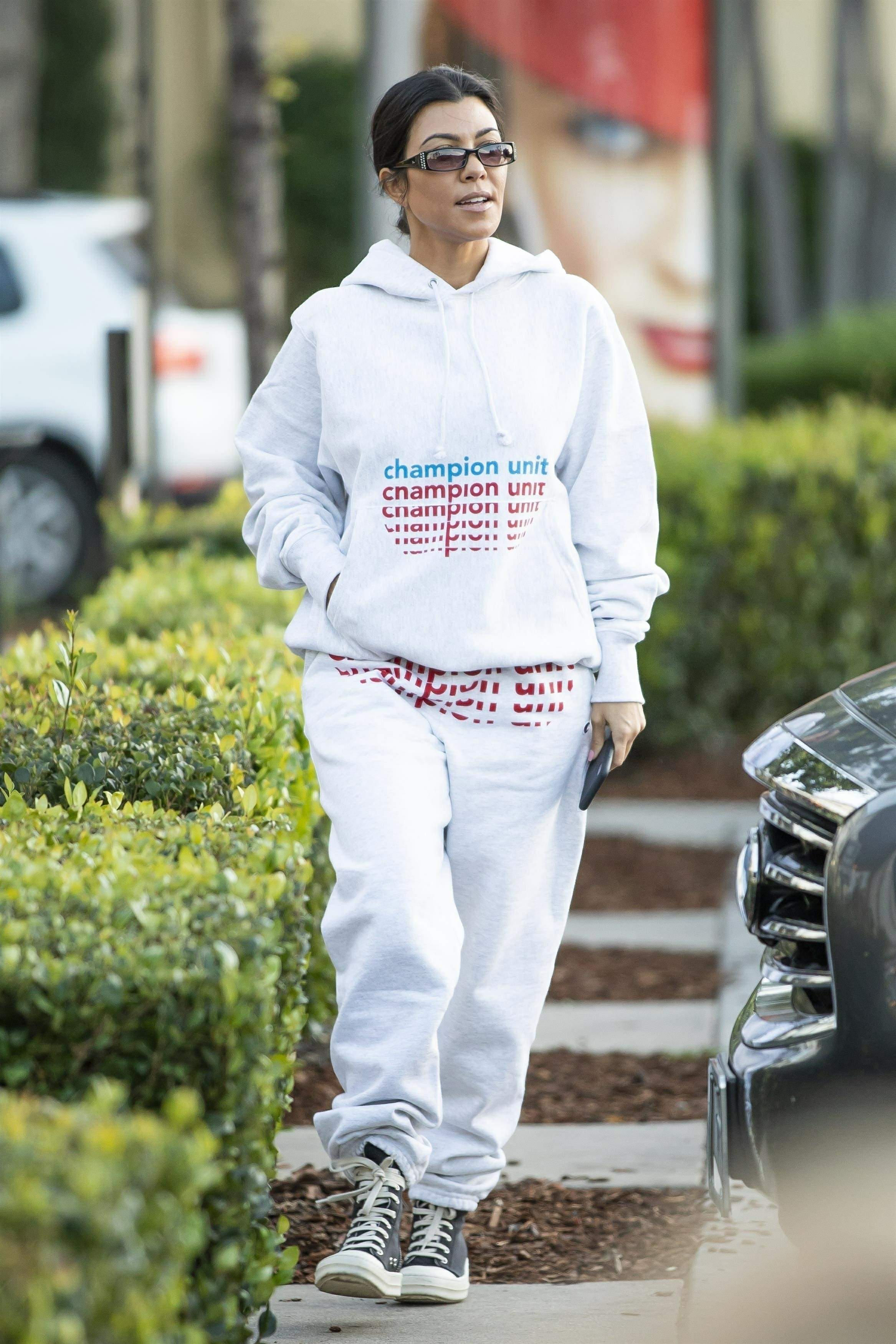 Access_Kardashian_09.jpg