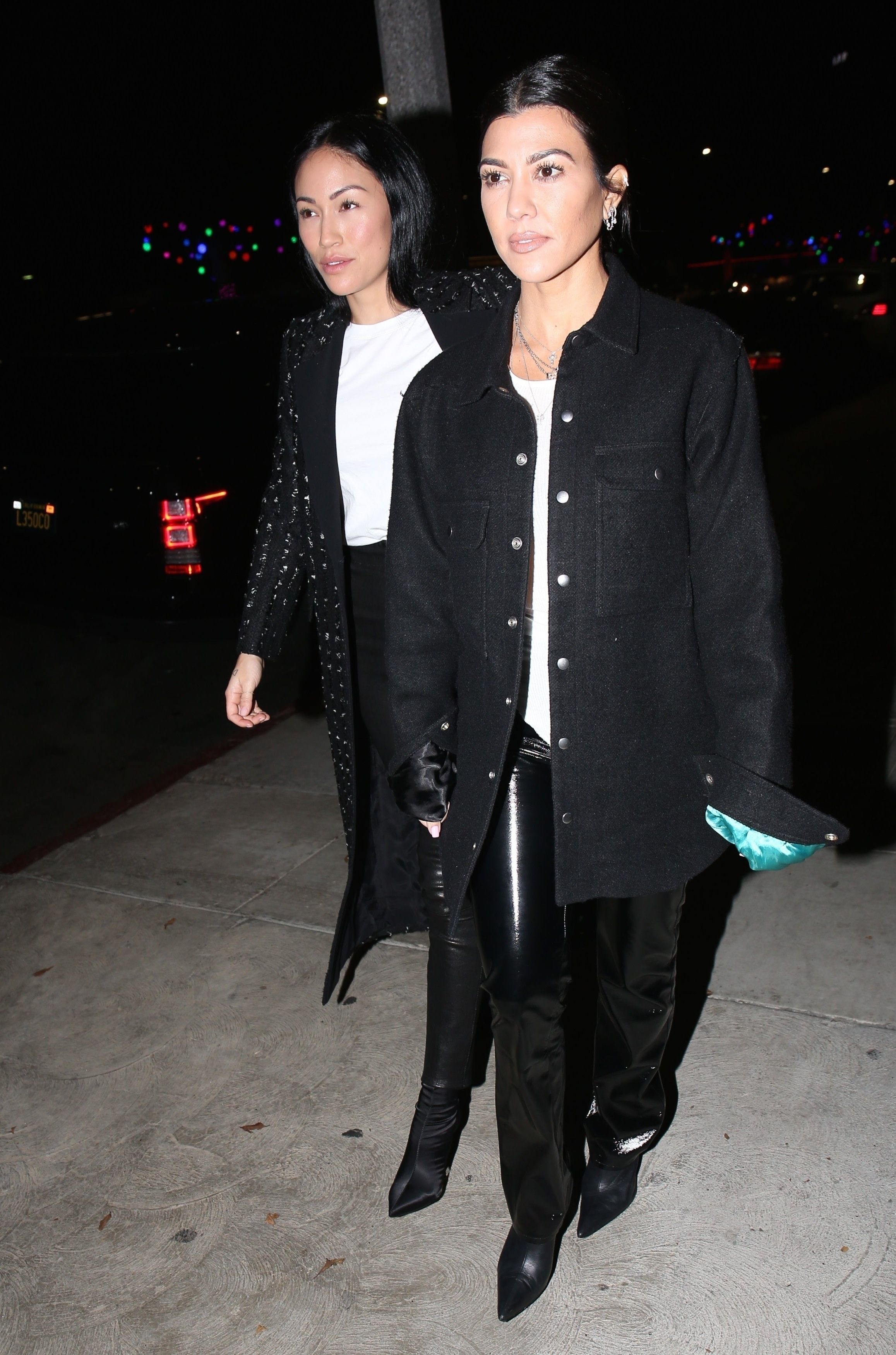 Access_Kardashian_07.jpg