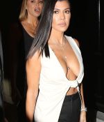 Access_Kardashian_07.jpg