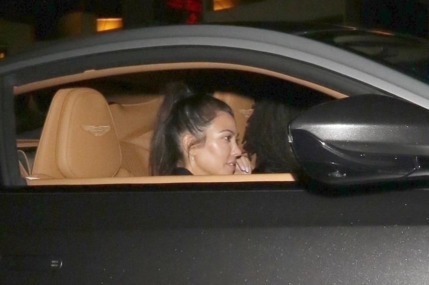 Access_Kardashian_03.jpg
