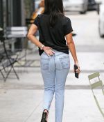 Access_Kardashian_015.jpg
