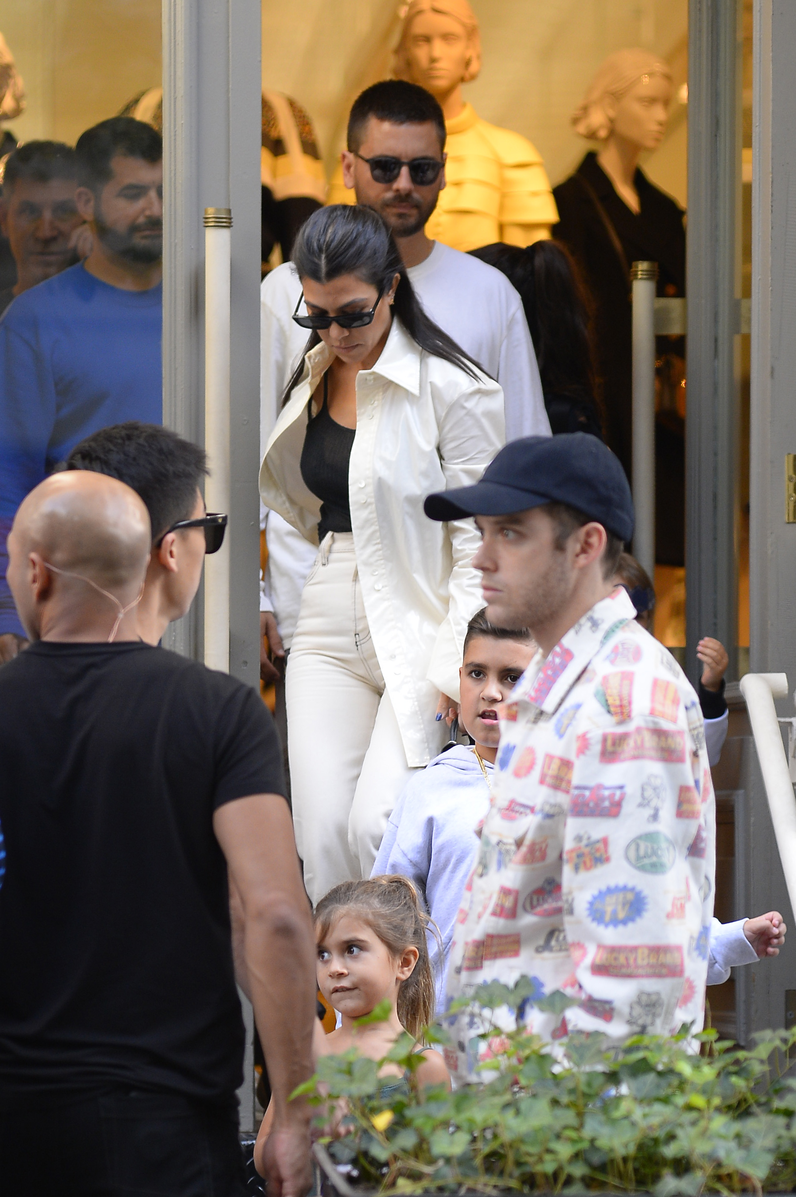 Access_Kardashian_03.jpg