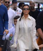Access_Kardashian_08.jpg