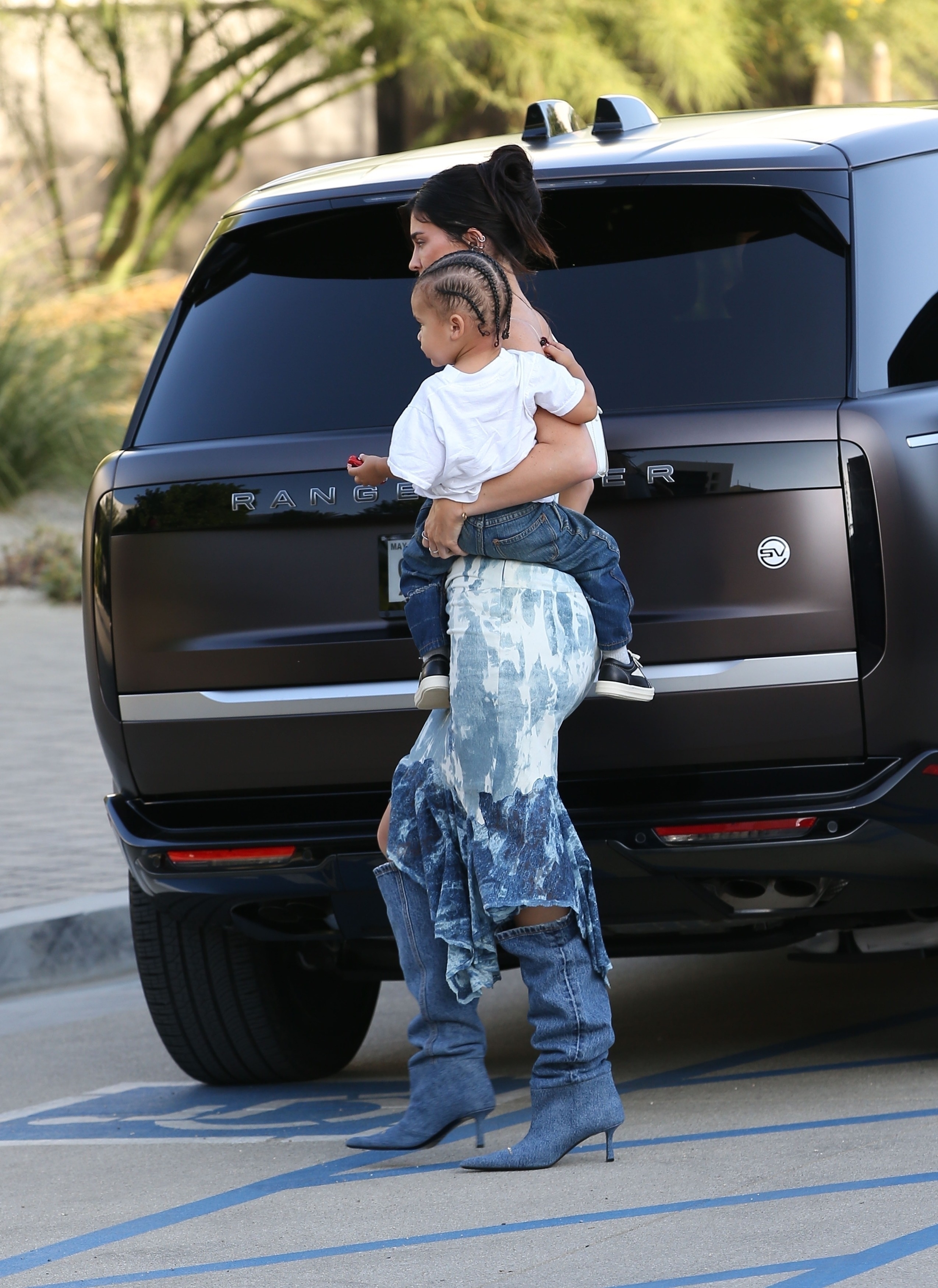 Access_Kardashian_010.jpg