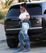 Access_Kardashian_010.jpg