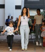 Access_Kardashian_022.jpg