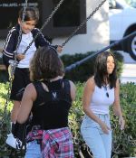 Access_Kardashian_05.jpg