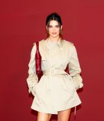 Access_Kardashian_04.jpg