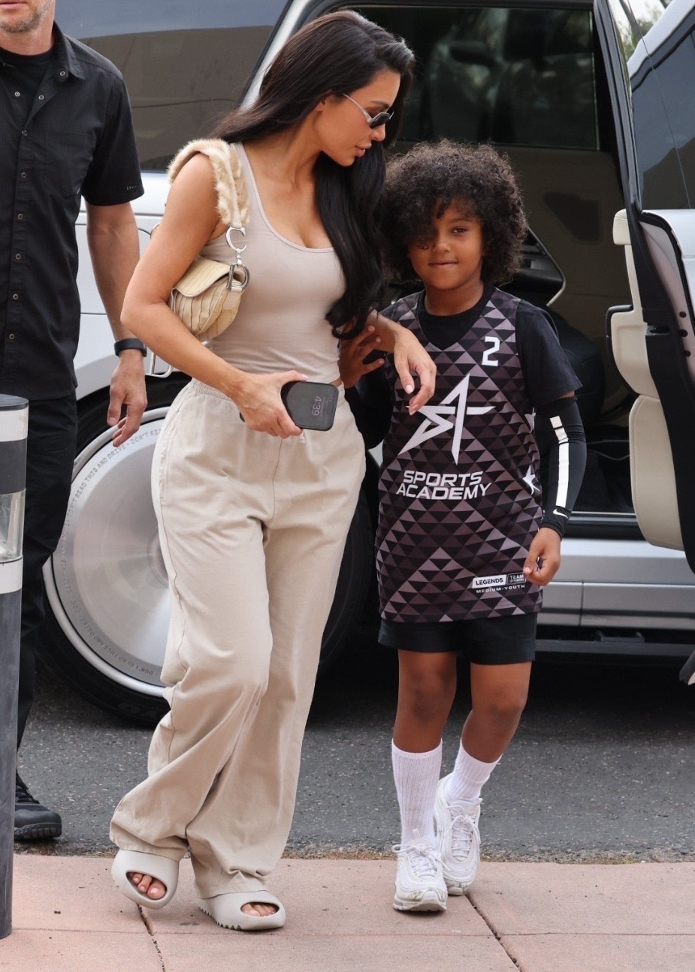 Access_Kardashian_015.jpg