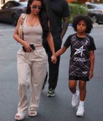 Access_Kardashian_0102.jpg
