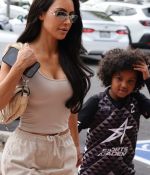 Access_Kardashian_021.jpg