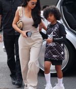 Access_Kardashian_041.jpg