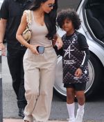 Access_Kardashian_045.jpg