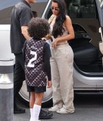 Access_Kardashian_05.jpg