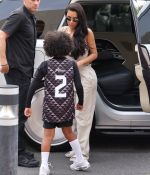 Access_Kardashian_08.jpg