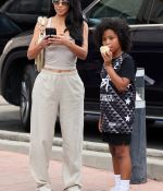 Access_Kardashian_080.jpg