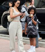 Access_Kardashian_086.jpg
