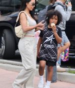 Access_Kardashian_088.jpg
