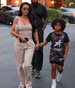 Access_Kardashian_091.jpg