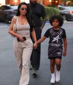 Access_Kardashian_098.jpg