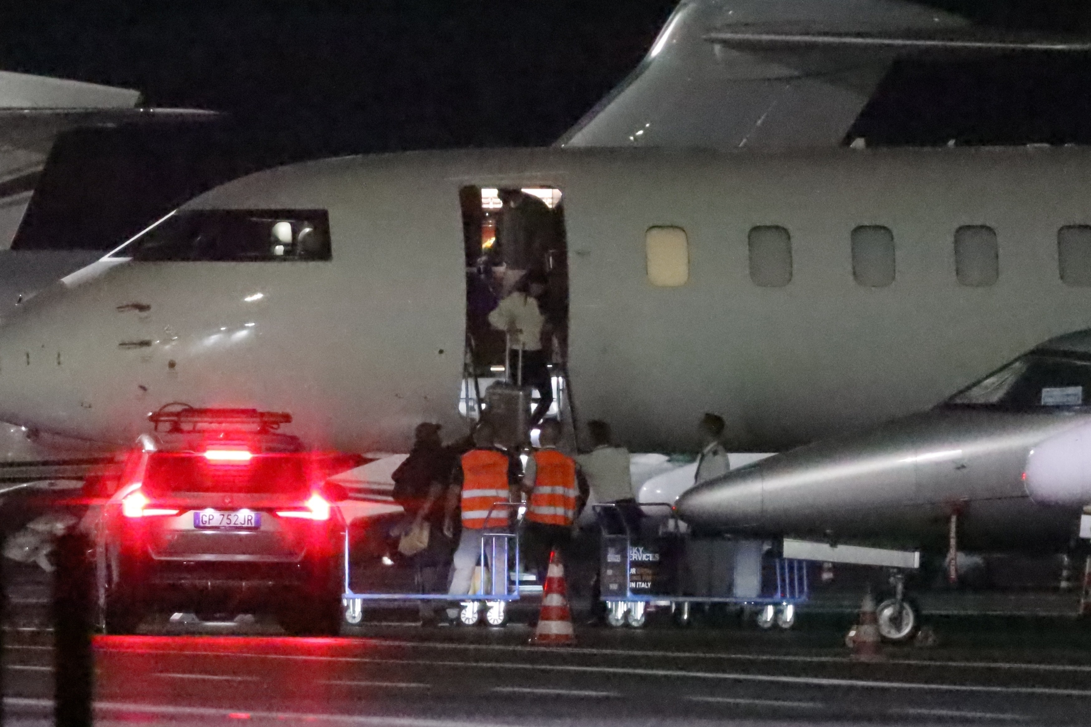 Access_Kardashian_08.jpg