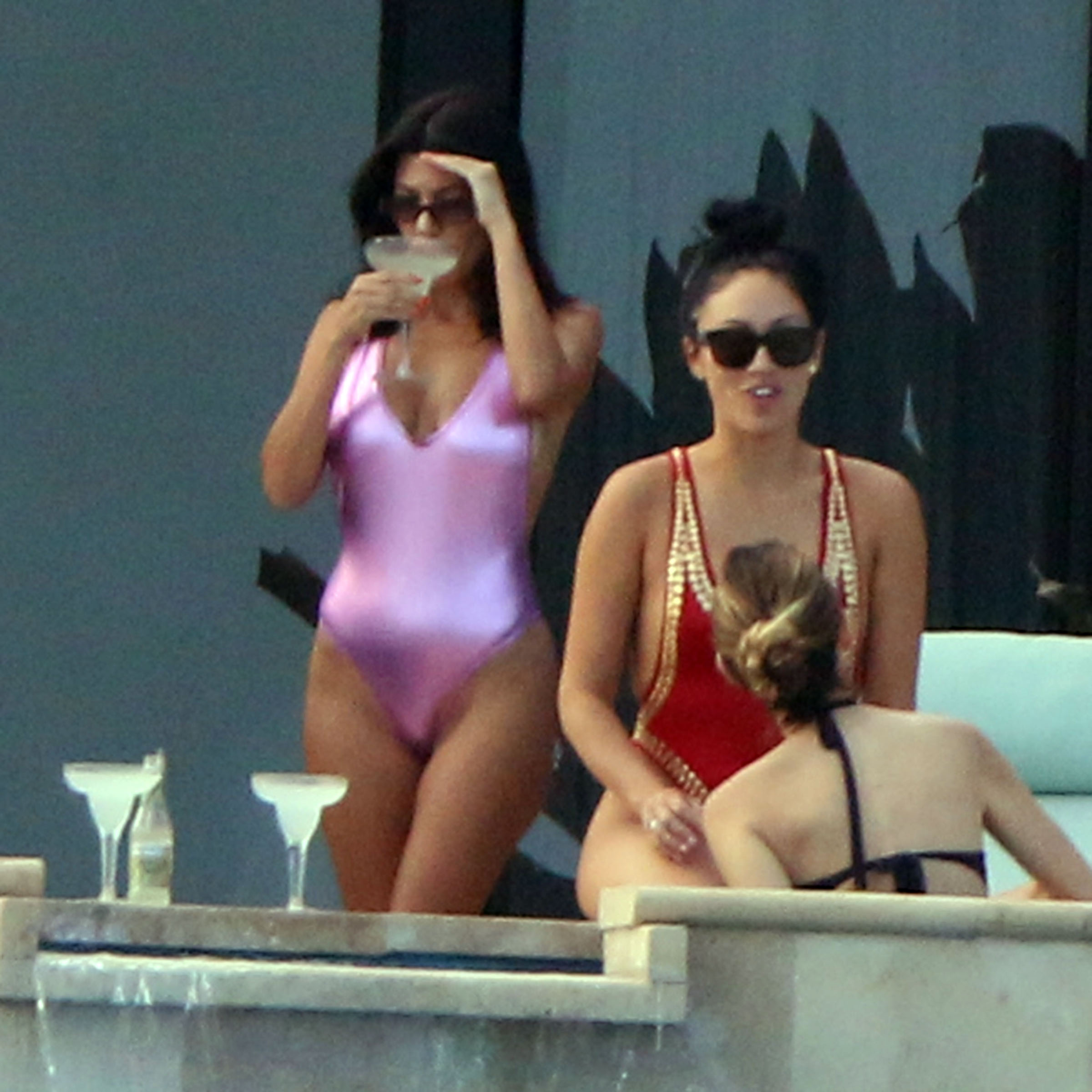 Access_Kardashian_08.jpg