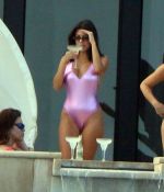 Access_Kardashian_01.jpg