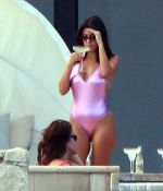 Access_Kardashian_02.jpg