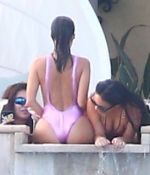Access_Kardashian_07.jpg