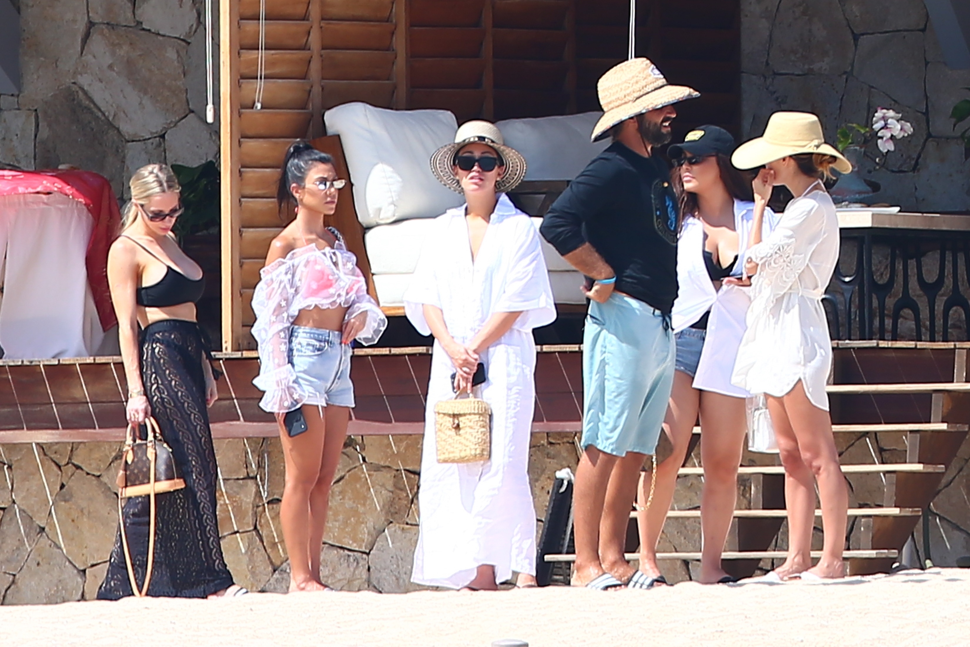 Access_Kardashian_013.jpg