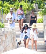 Access_Kardashian_022.jpg