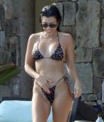 Access_Kardashian_04.jpg