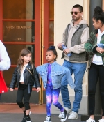 Access_Kardashian_013.jpg