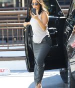 Access_Kardashian_09.jpg