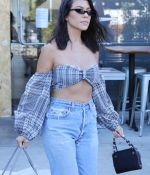 Access_Kardashian_03.jpg