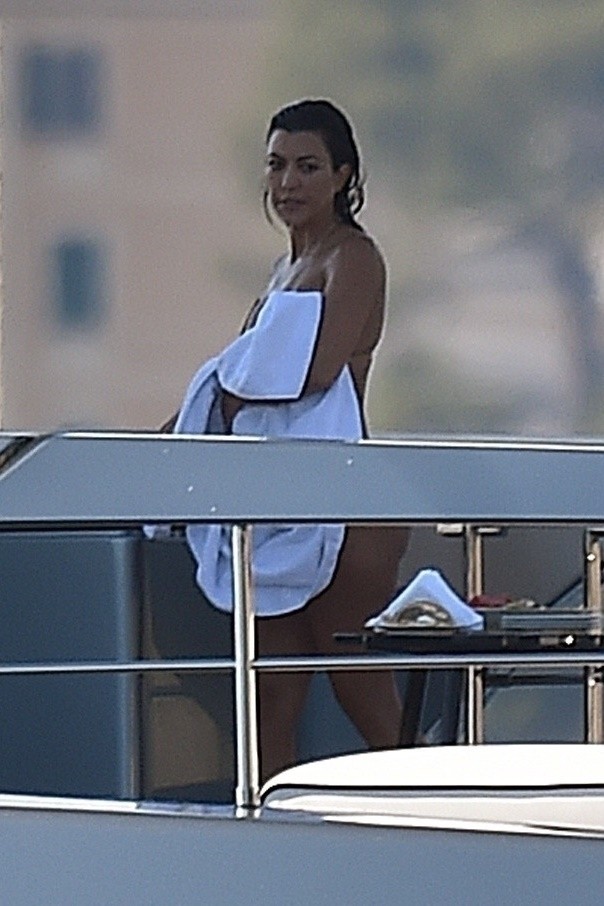 Access_Kardashian_025.jpg