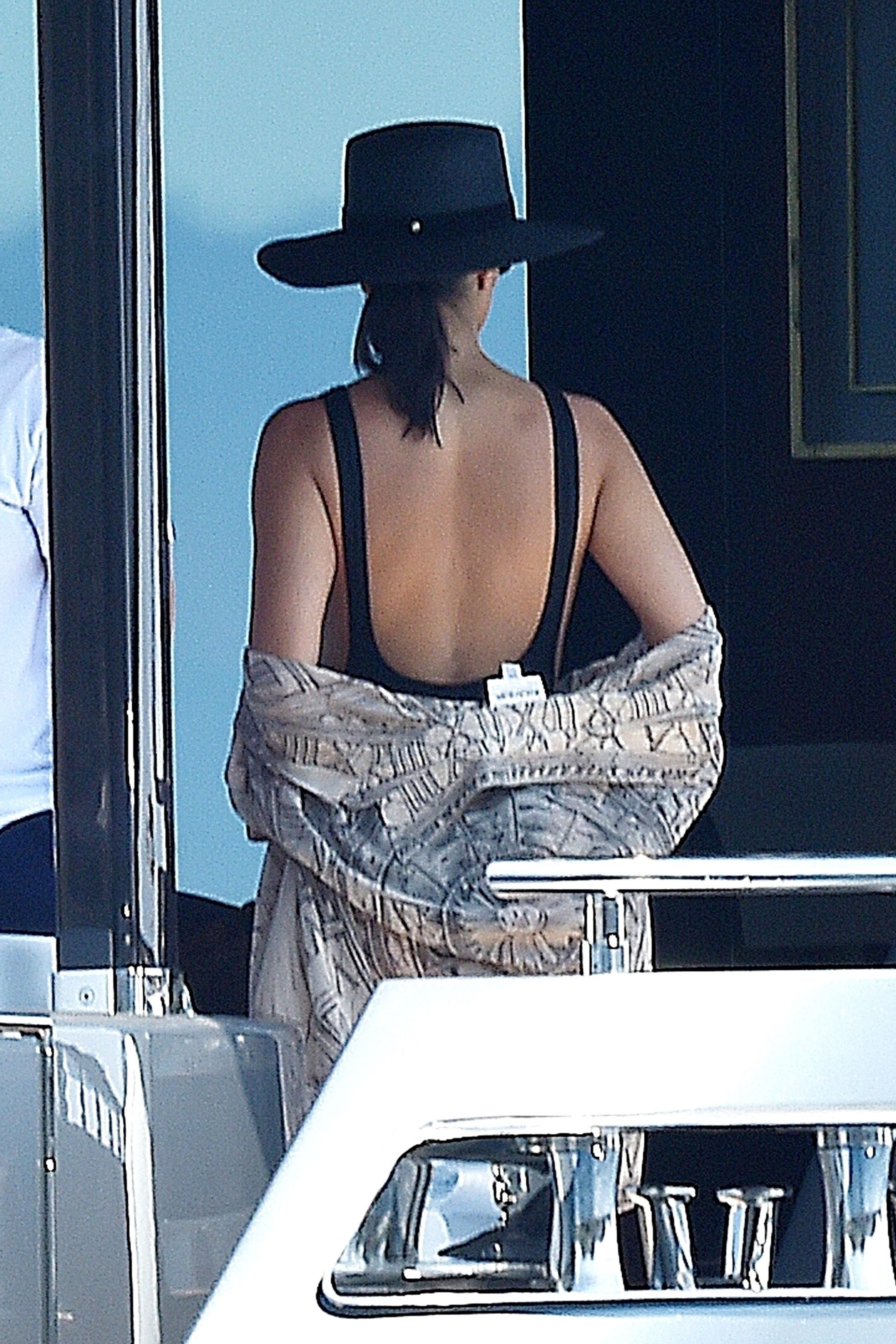 Access_Kardashian_03.jpg