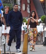 Access_Kardashian_01.jpg